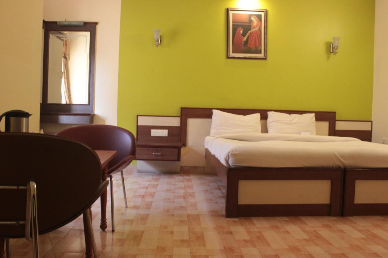 Hotel Jaipur Heritage Buitenkant foto